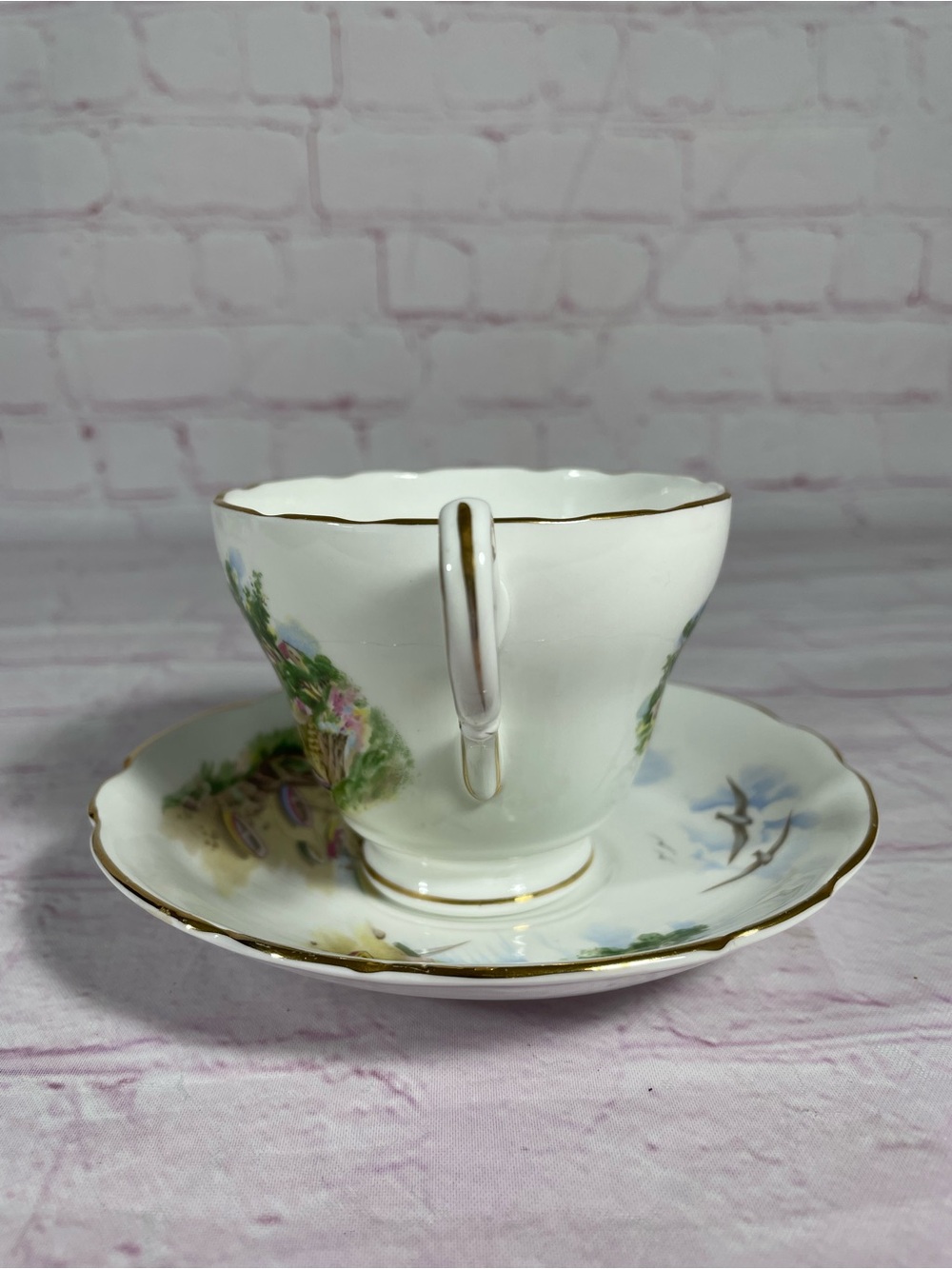 Vintage Regency English Coastal Village Bone China Footed Teacup and Saucer Set - Picture 5 of 11